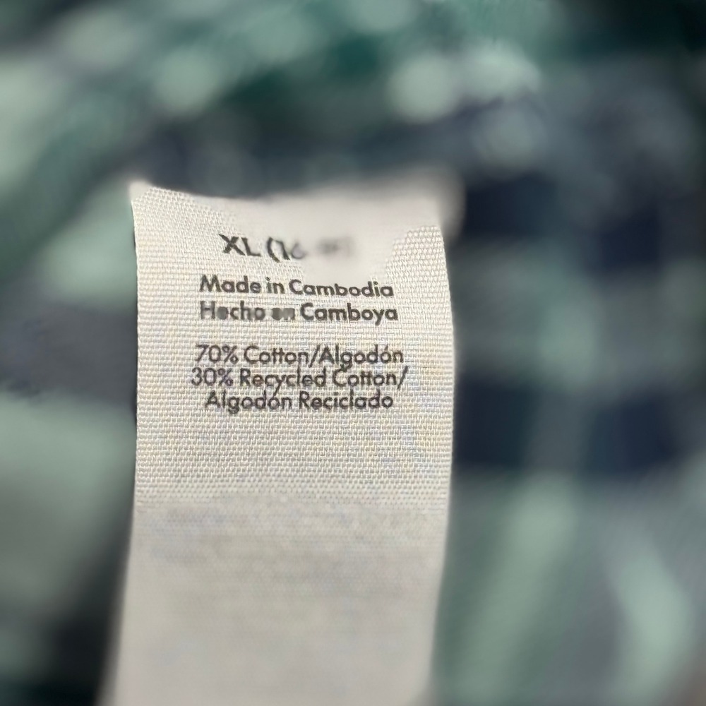 No Boundaries Netflix Stranger Things Cotton Cropped Flannel Hawkins Womens XL - Picture 8 of 10